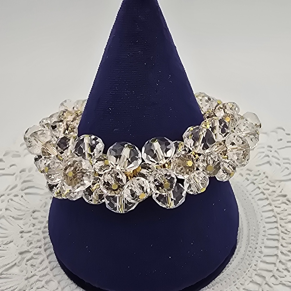 Vintage Crystal Cluster Bracelet Clear 6.75 Gold Tone Faceted Bead Statement